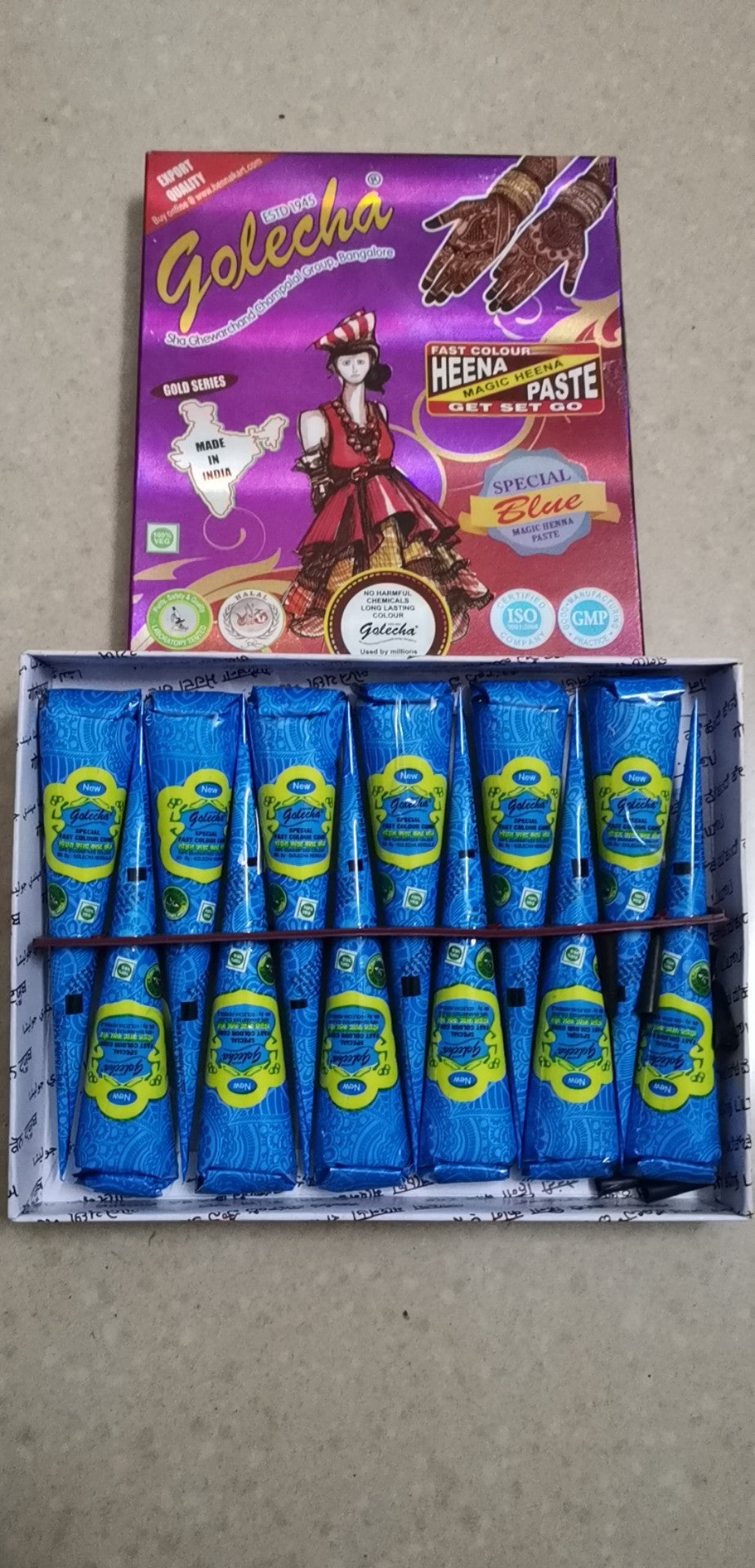 Crème de tatouage pailletée peinte à la main, couleur crème \ Glitter Hand Painted Cream Tattoo Cream Color