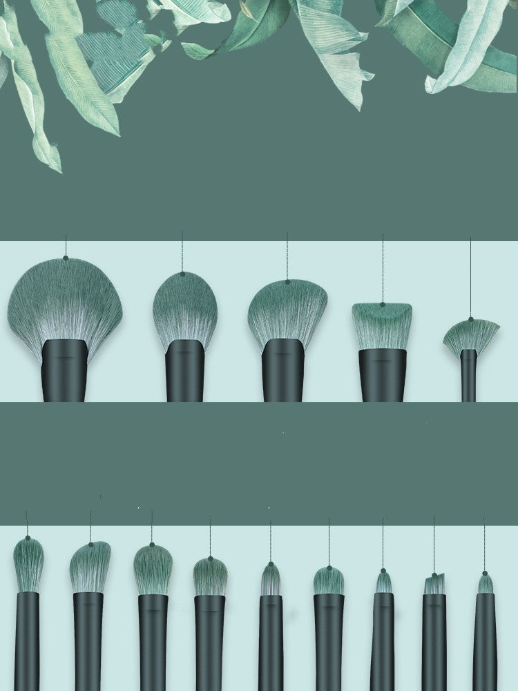 Ensemble de pinceaux de maquillage Plantain \ Plantain makeup brush set