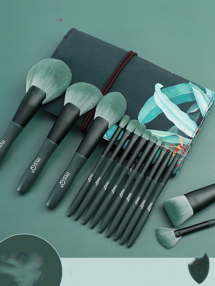 Ensemble de pinceaux de maquillage Plantain \ Plantain makeup brush set