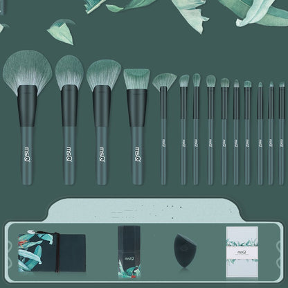 Ensemble de pinceaux de maquillage Plantain \ Plantain makeup brush set